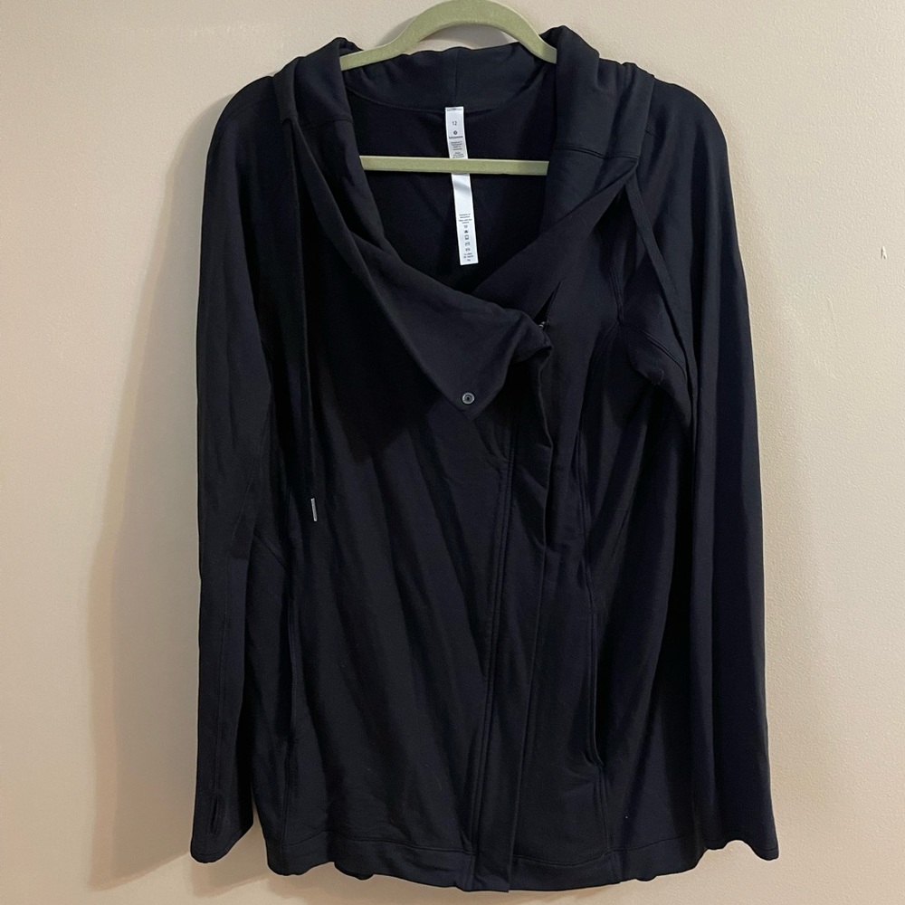 Size 12 black long sleeve Lululemon zip up athletic sweatshirt